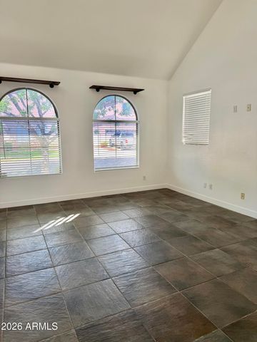 1817 E DONNER Drive, Phoenix, AZ 85042