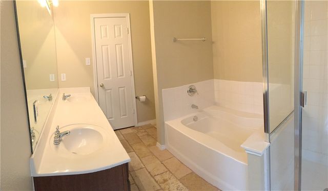 6740 Red Rock Trail, Watauga, TX 76137