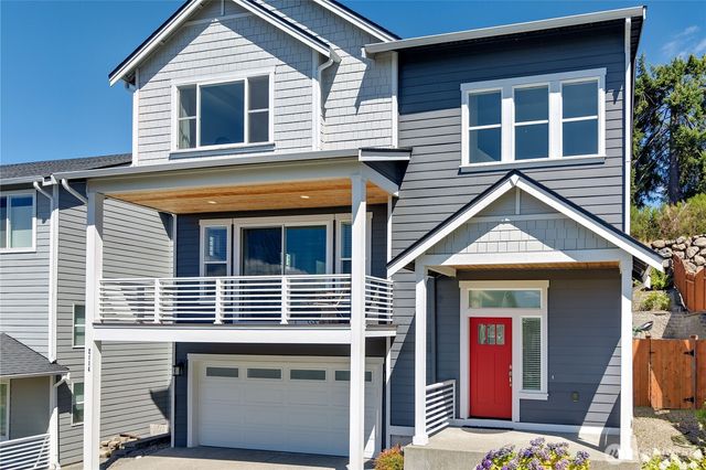 2114 NW Rustling Fir Lane, Silverdale, WA 98383