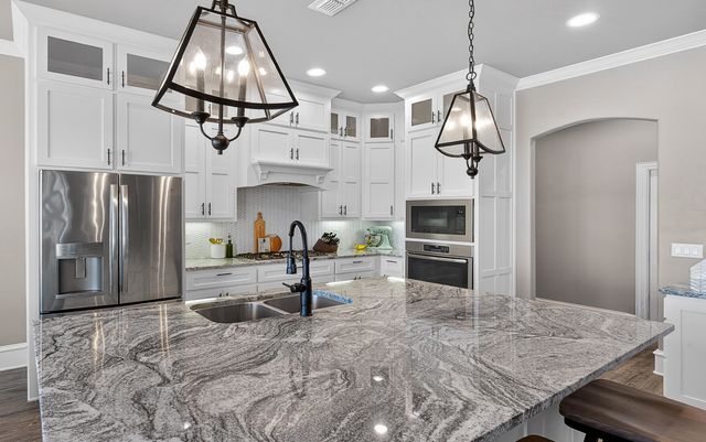 213 SADDLE BROOK CIRCLE, Hallsville, TX 75650