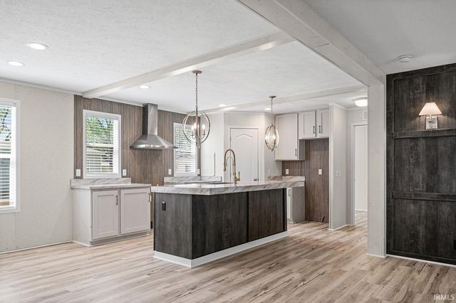 2053 Blue Oak Drive, Kokomo, IN 46901