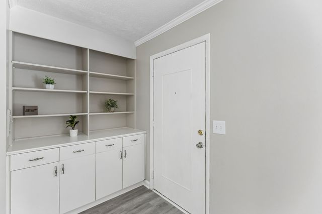 5330 Edmondson Pike, Nashville, TN 37211