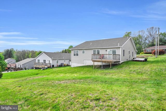 308 OAK HILL ST, Pottsville, PA 17901
