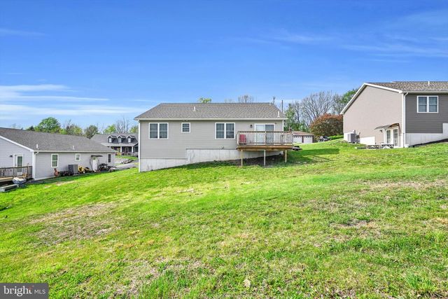 308 OAK HILL ST, Pottsville, PA 17901