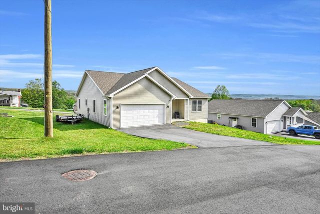 308 OAK HILL ST, Pottsville, PA 17901