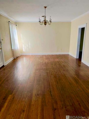 657 Sunset Blvd, Baton Rouge, LA 70808