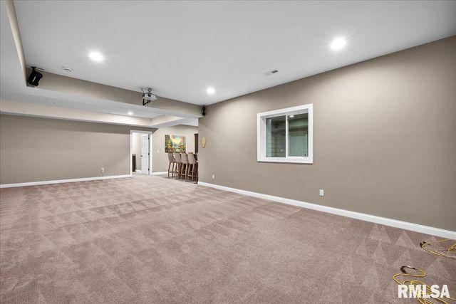 138 CAMELIN Drive, Washington, IL 61571