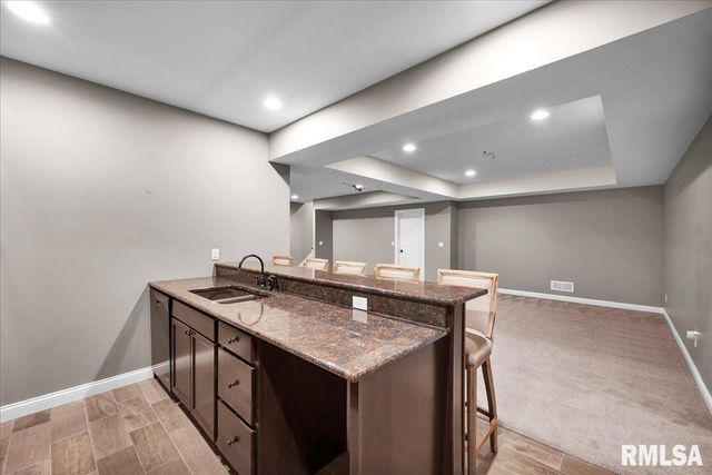 138 CAMELIN Drive, Washington, IL 61571