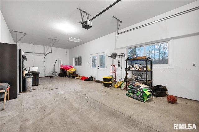 138 CAMELIN Drive, Washington, IL 61571