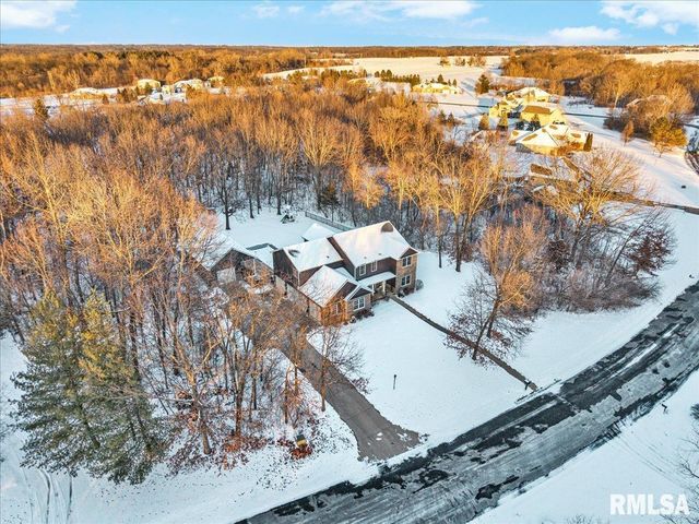 138 CAMELIN Drive, Washington, IL 61571