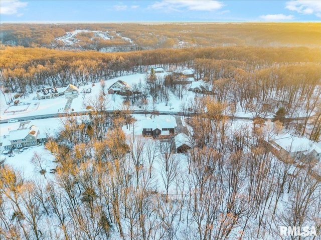 138 CAMELIN Drive, Washington, IL 61571