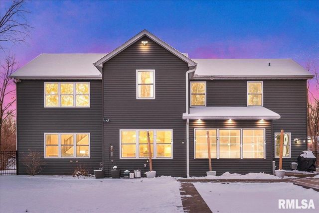 138 CAMELIN Drive, Washington, IL 61571