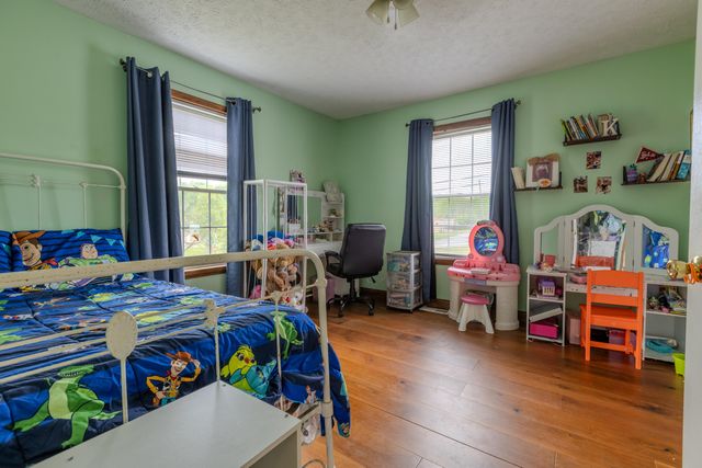 25 Dawn, Morehead, KY 40351