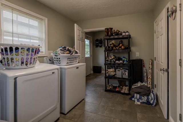 25 Dawn, Morehead, KY 40351