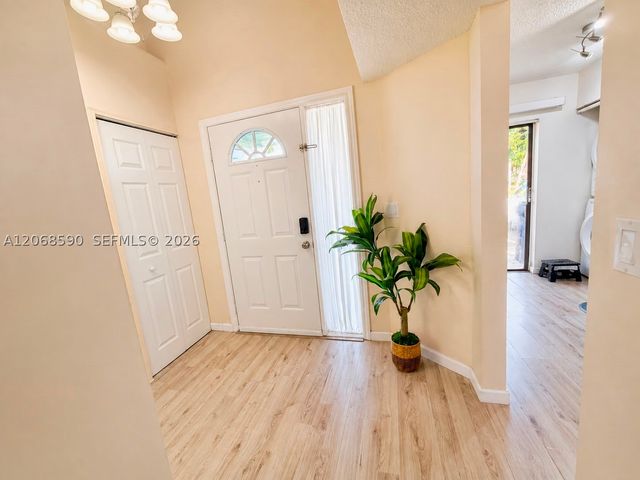 9645 SW 152nd Ave 113, Miami, FL 33196
