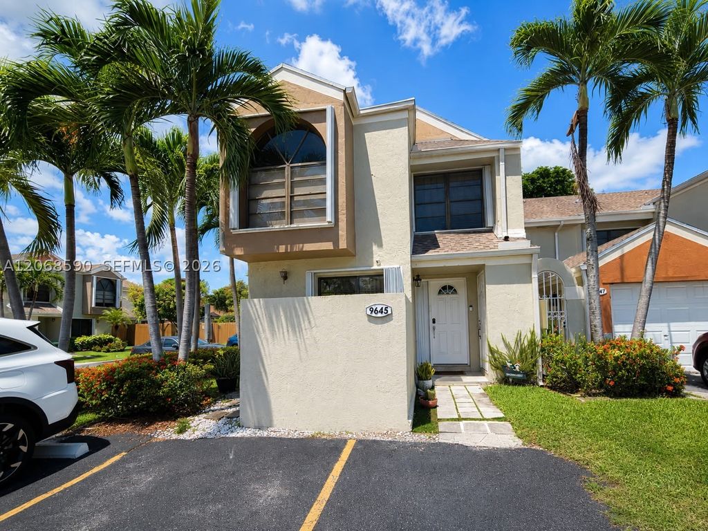 9645 SW 152nd Ave 113, Miami, FL 33196
