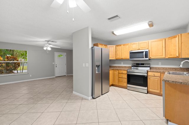 762 NE Lanfair Street, Port St. Lucie, Port St Lucie, FL 34983