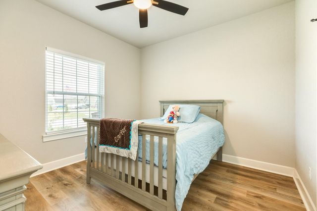 628 Greystone Lane, Angleton, TX 77515