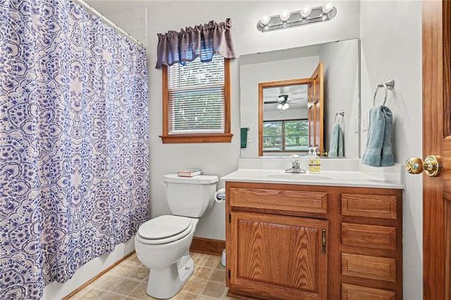 181 Mountaineer Lane, Pinnacle, NC 27043
