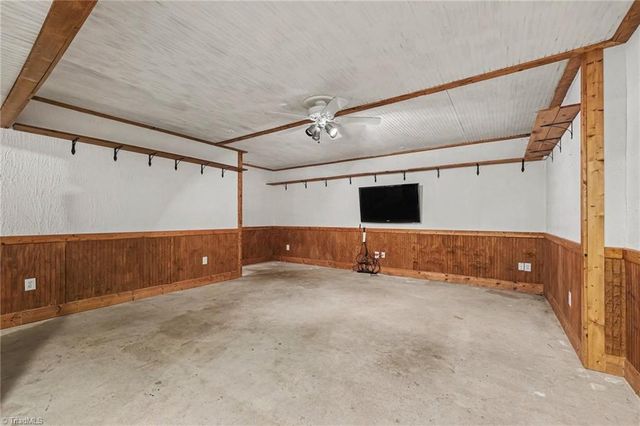 181 Mountaineer Lane, Pinnacle, NC 27043