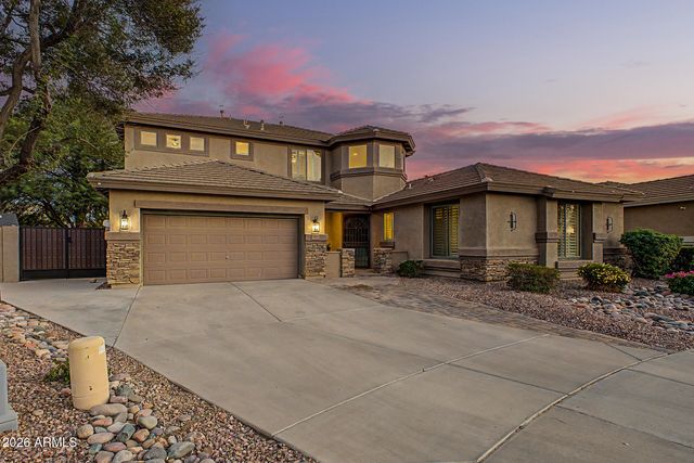 3911 E JAGUAR Avenue, Gilbert, AZ 85298