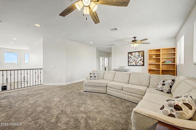 3911 E JAGUAR Avenue, Gilbert, AZ 85298