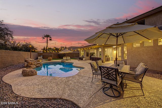 3911 E JAGUAR Avenue, Gilbert, AZ 85298