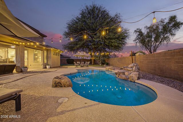 3911 E JAGUAR Avenue, Gilbert, AZ 85298