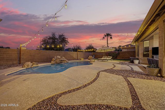3911 E JAGUAR Avenue, Gilbert, AZ 85298