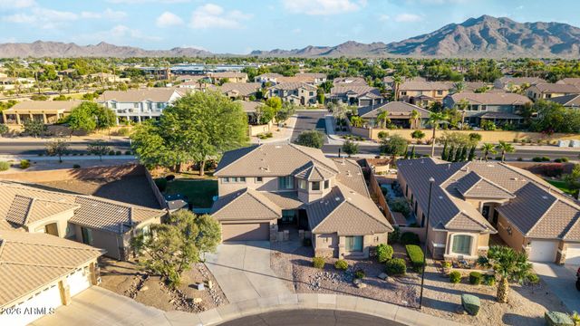 3911 E JAGUAR Avenue, Gilbert, AZ 85298