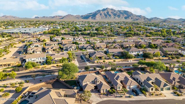 3911 E JAGUAR Avenue, Gilbert, AZ 85298