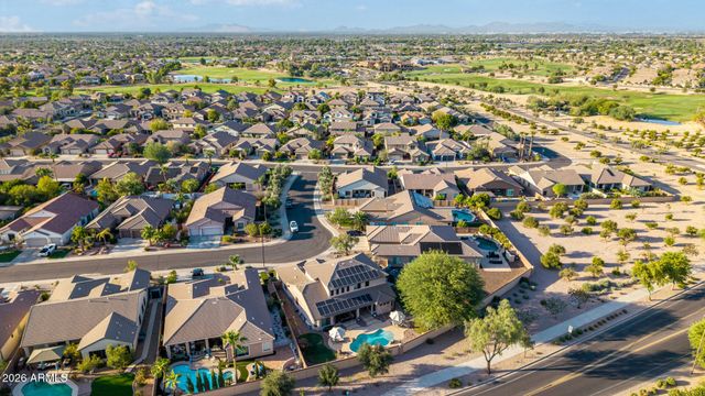 3911 E JAGUAR Avenue, Gilbert, AZ 85298