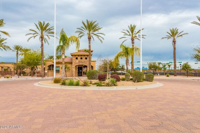 3911 E JAGUAR Avenue, Gilbert, AZ 85298