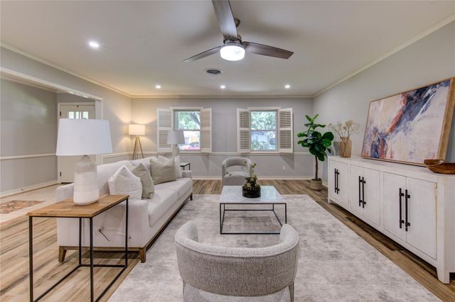 4414 Lavell Drive, Houston, TX 77018