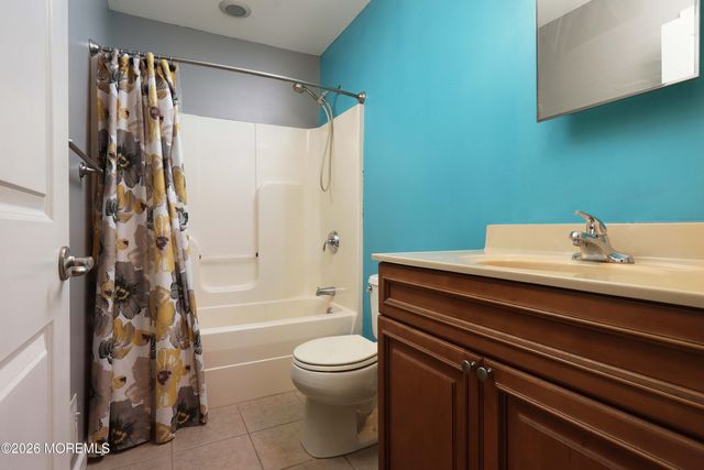 910 Cypress Avenue, Brick, NJ 08723