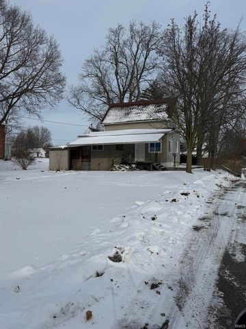 901 N Huntington Street, Syracuse, IN 46567