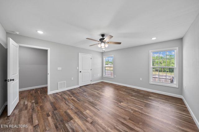 359 Dayton Ave, Crossville, TN 38555