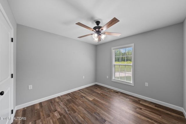 359 Dayton Ave, Crossville, TN 38555