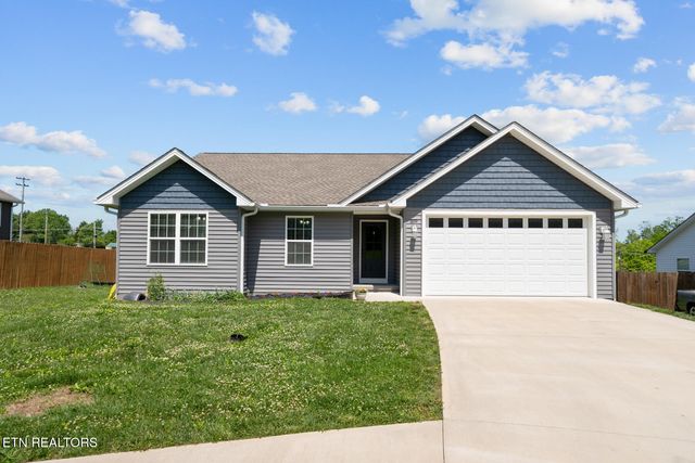 359 Dayton Ave, Crossville, TN 38555