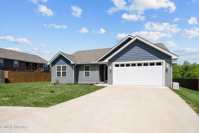 359 Dayton Ave, Crossville, TN 38555