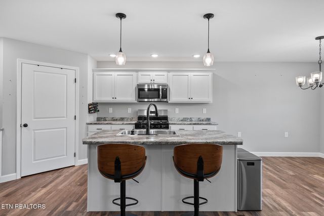 359 Dayton Ave, Crossville, TN 38555