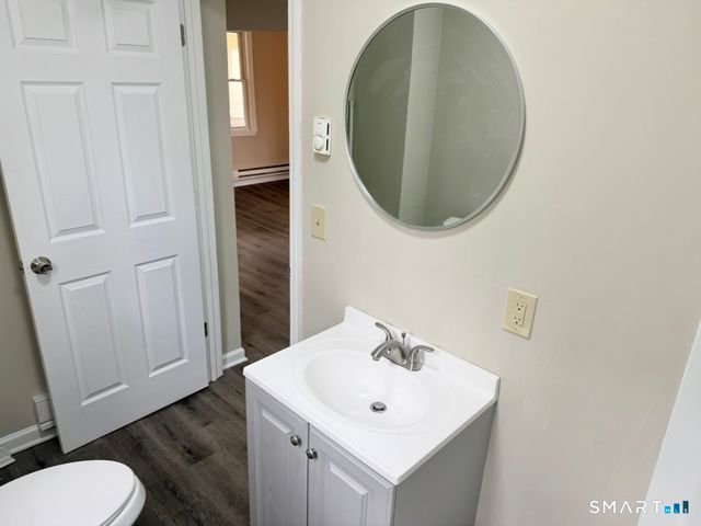 3-5-7 Maple Street 7, Seymour, CT 06483