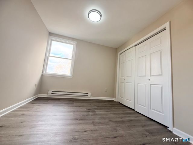 3-5-7 Maple Street 7, Seymour, CT 06483