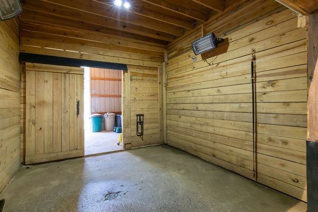 517 Collier Ln, Gallatin, TN 37066
