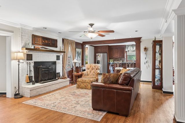517 Collier Ln, Gallatin, TN 37066