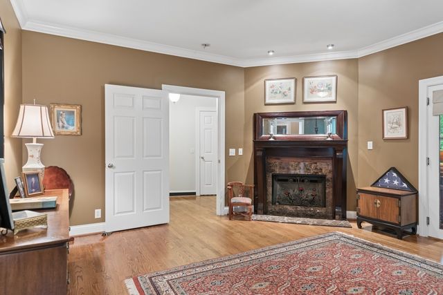 517 Collier Ln, Gallatin, TN 37066