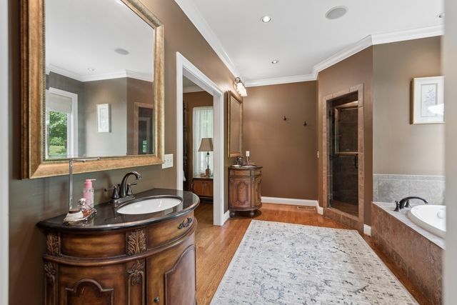 517 Collier Ln, Gallatin, TN 37066