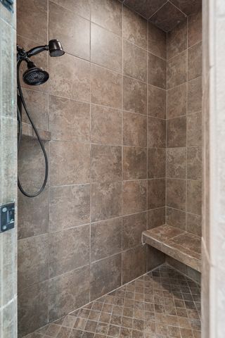 517 Collier Ln, Gallatin, TN 37066