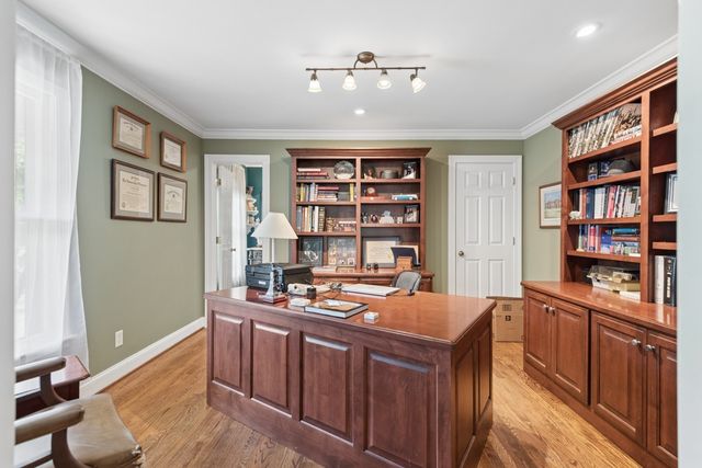 517 Collier Ln, Gallatin, TN 37066