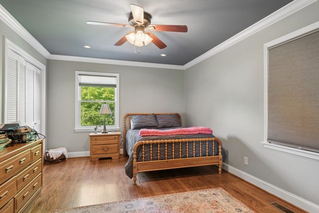 517 Collier Ln, Gallatin, TN 37066
